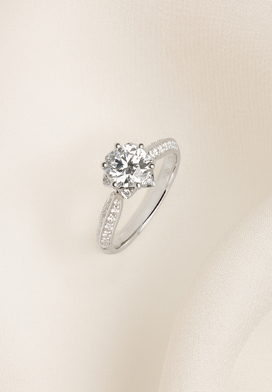 6008集团官方网站克拉钻《花漾》